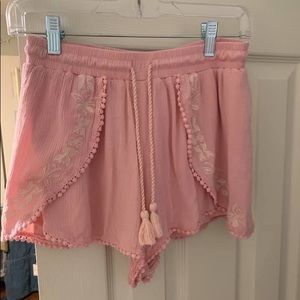 pink shorts